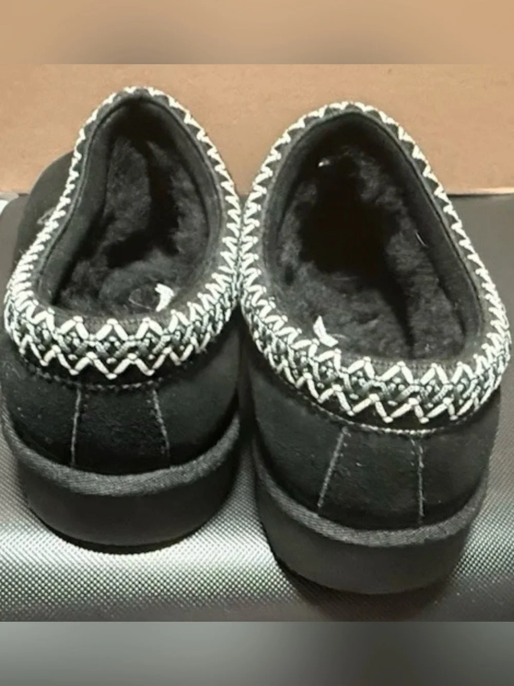 UGG Tasman Slippers Black Suede Sherling Lined Mule Men's Shoes US 8 UK 7 - Picture 9 of 11